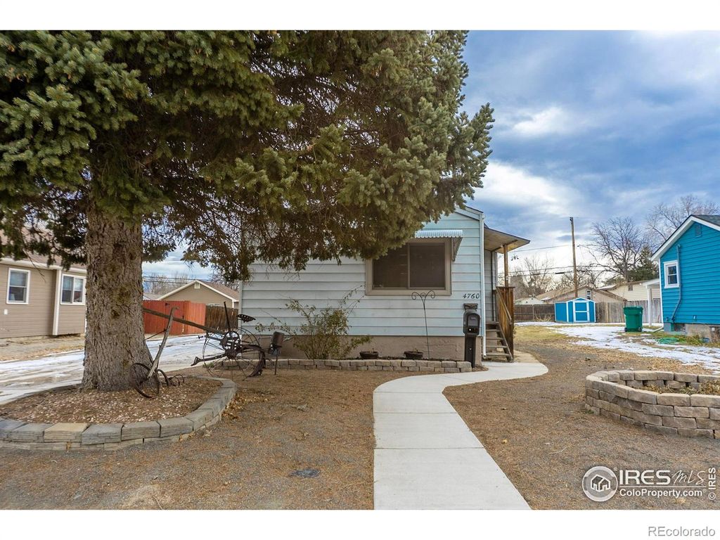 Photo of 4760 S Huron Street, Englewood, CO 80110 (MLS # IR1048444)