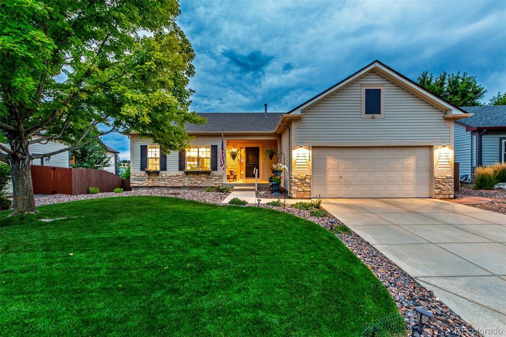 Photo of 21132 Hawthorne Lane, Parker, CO 80138 (MLS # 6400062)