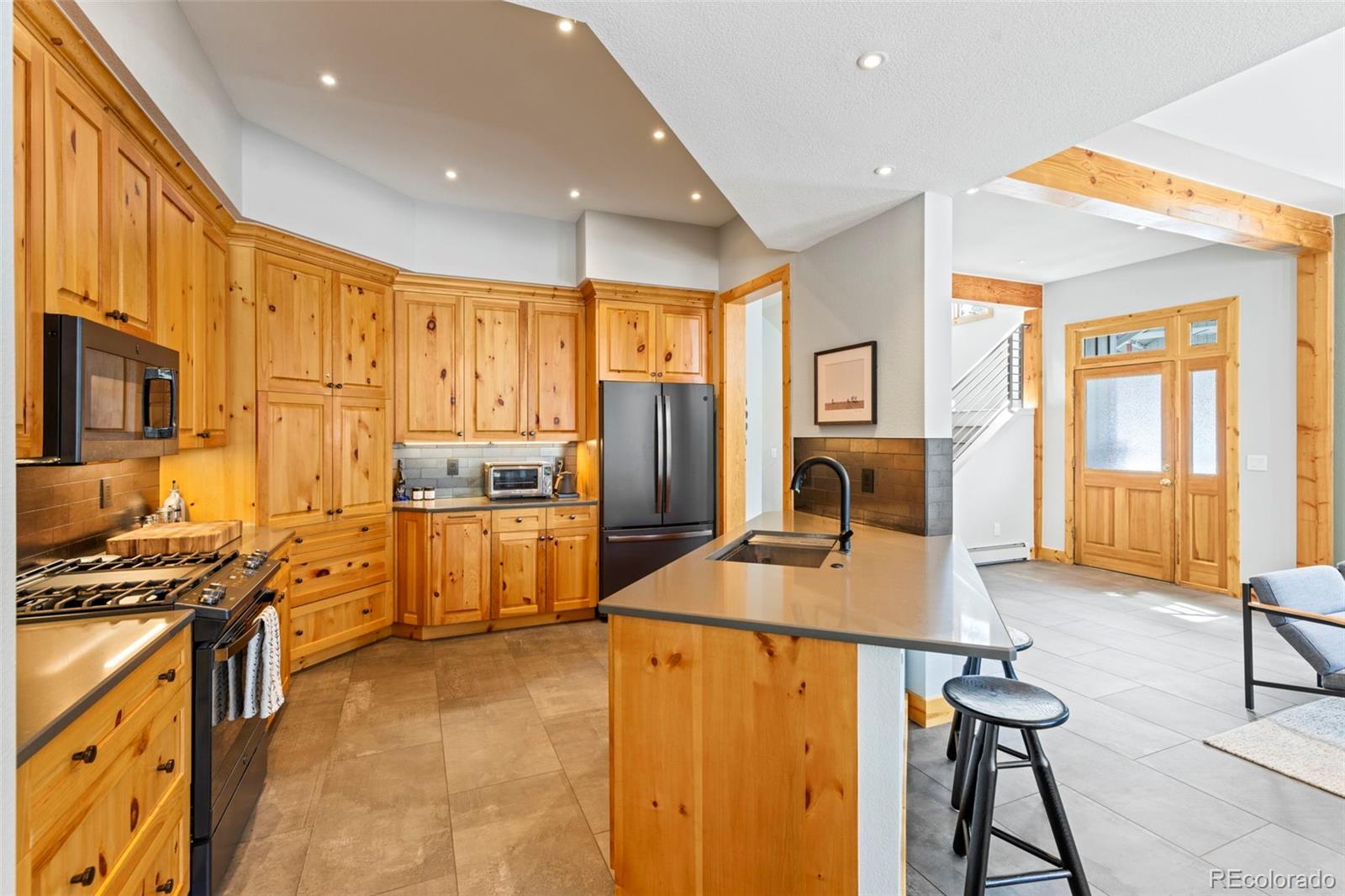 293 Settlers Drive