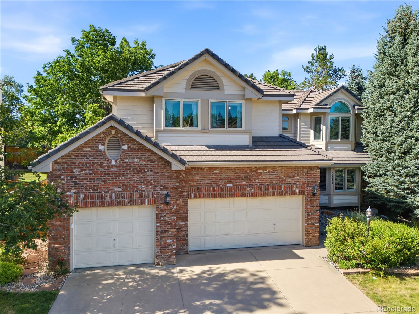5444 S Geneva Way