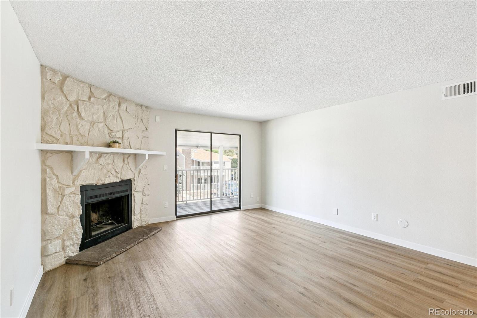 18302 E Kepner Place 207