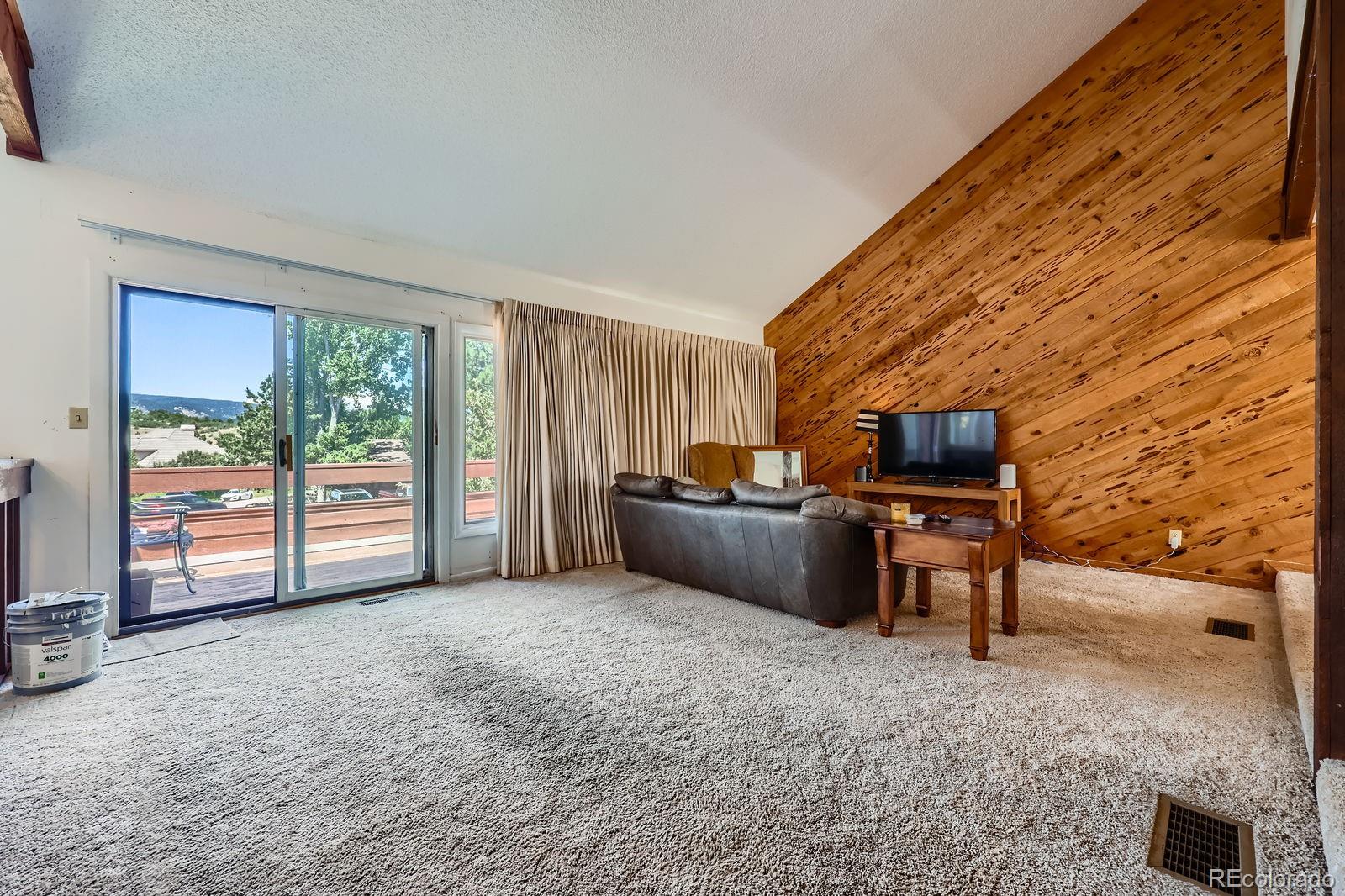 4484 Juniper Court, Larkspur, CO, 80118 3 4484 Juniper Court