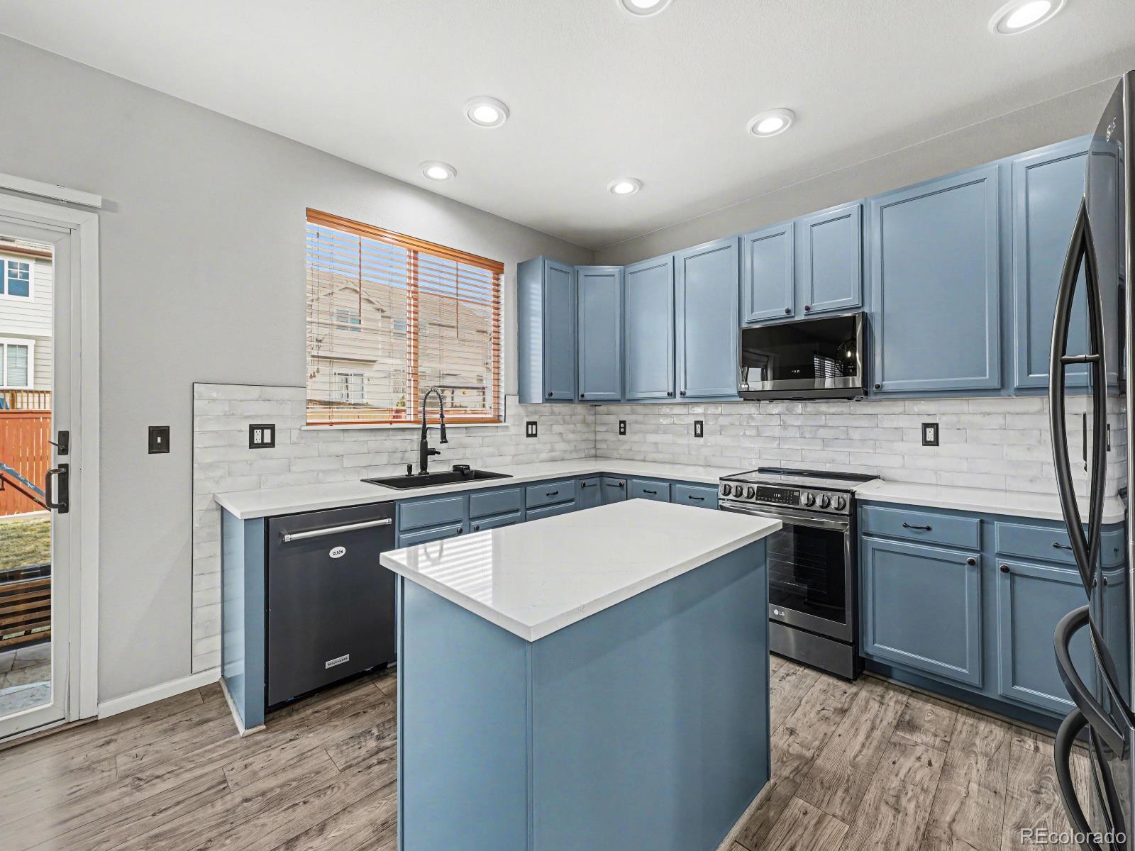 16033 E 107th Avenue