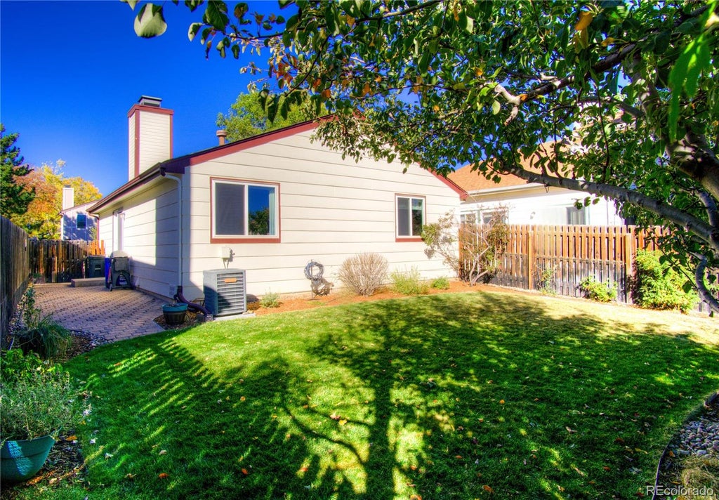 Photo of 5696 S Zinnia Street, Littleton, CO 80127 (MLS # 6984075)
