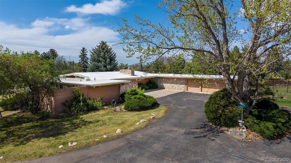 Photo of 1 Middle Road, Cherry Hills Village, CO 80113 (MLS # 3185509)