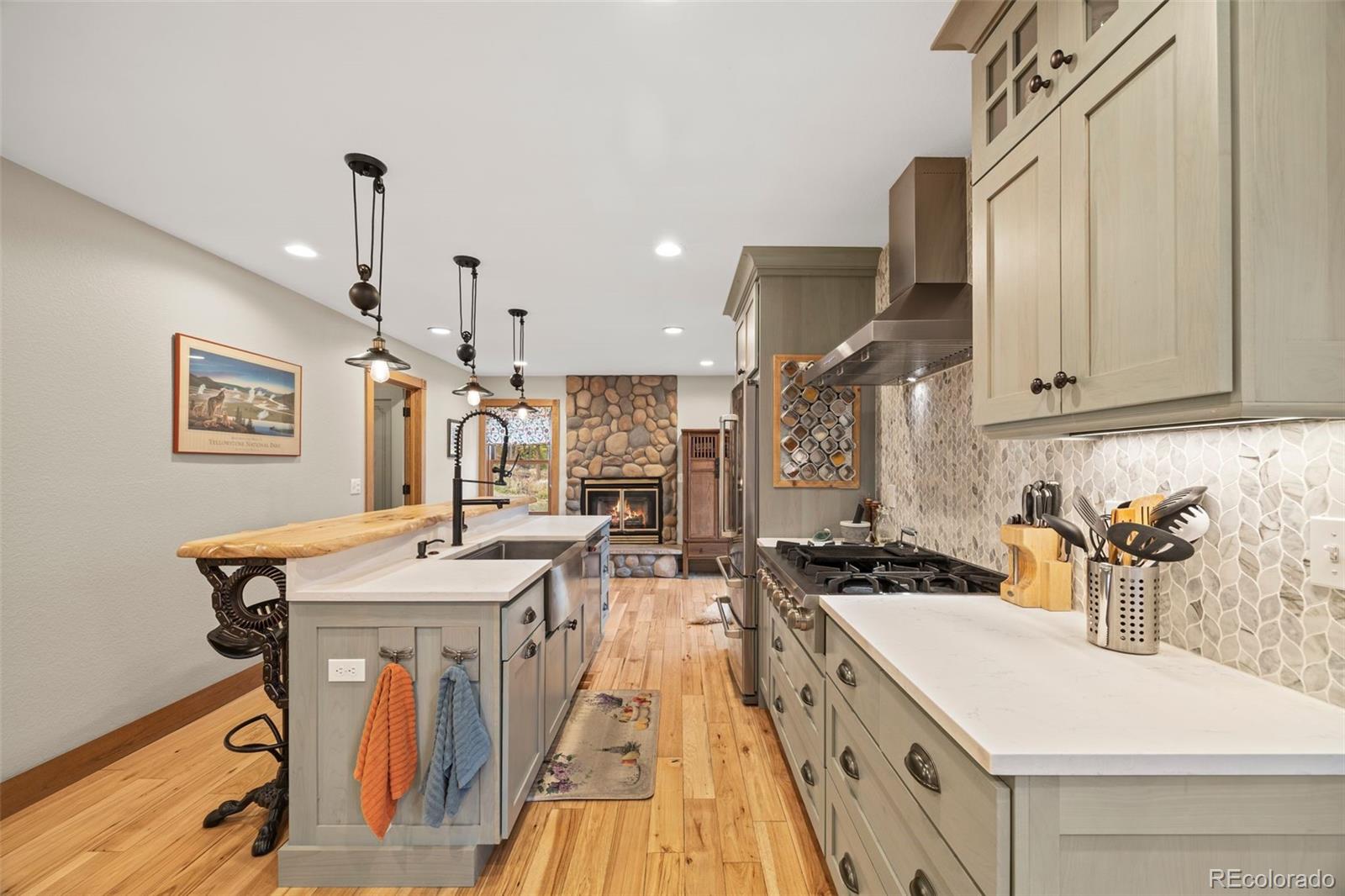 156 Shady Hollow