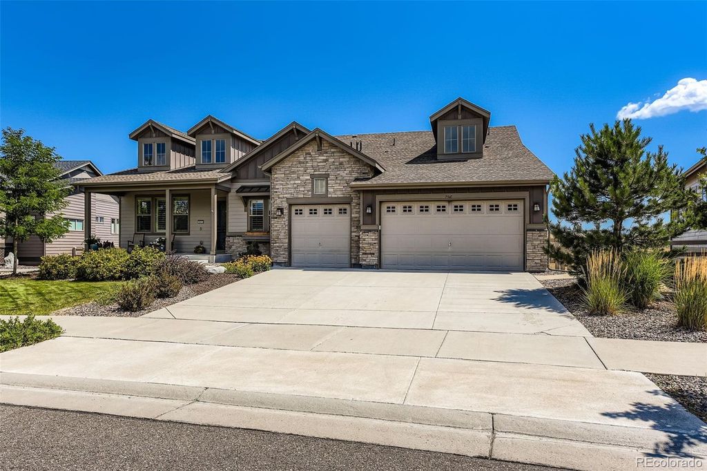 Photo of 7941 Piney River Avenue, Littleton, CO 80125 (MLS # 3884129)