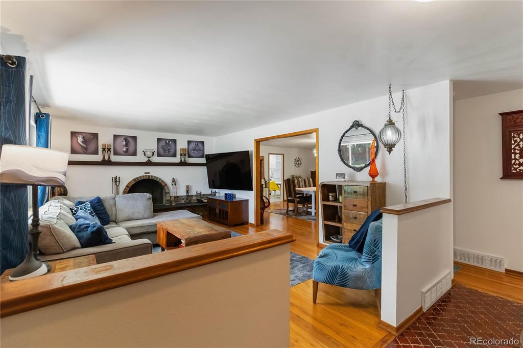 Photo of 6905 W 4th Avenue, Lakewood, CO 80226 (MLS # 4492358)