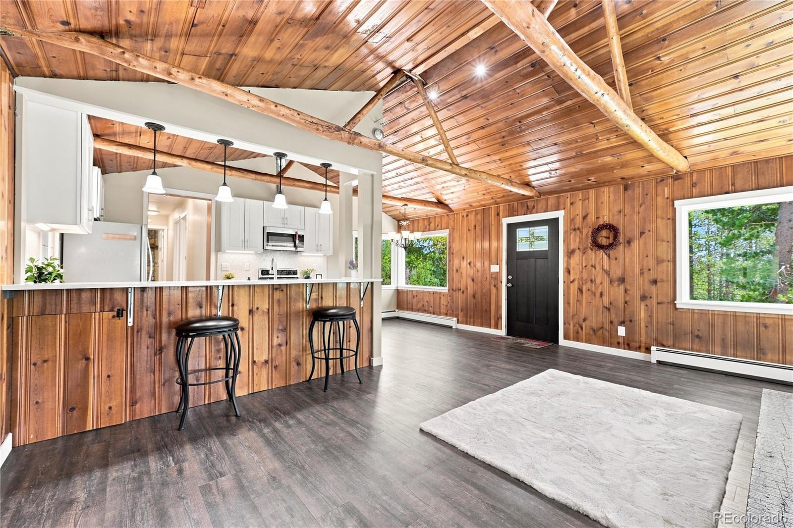 356 Gold Road