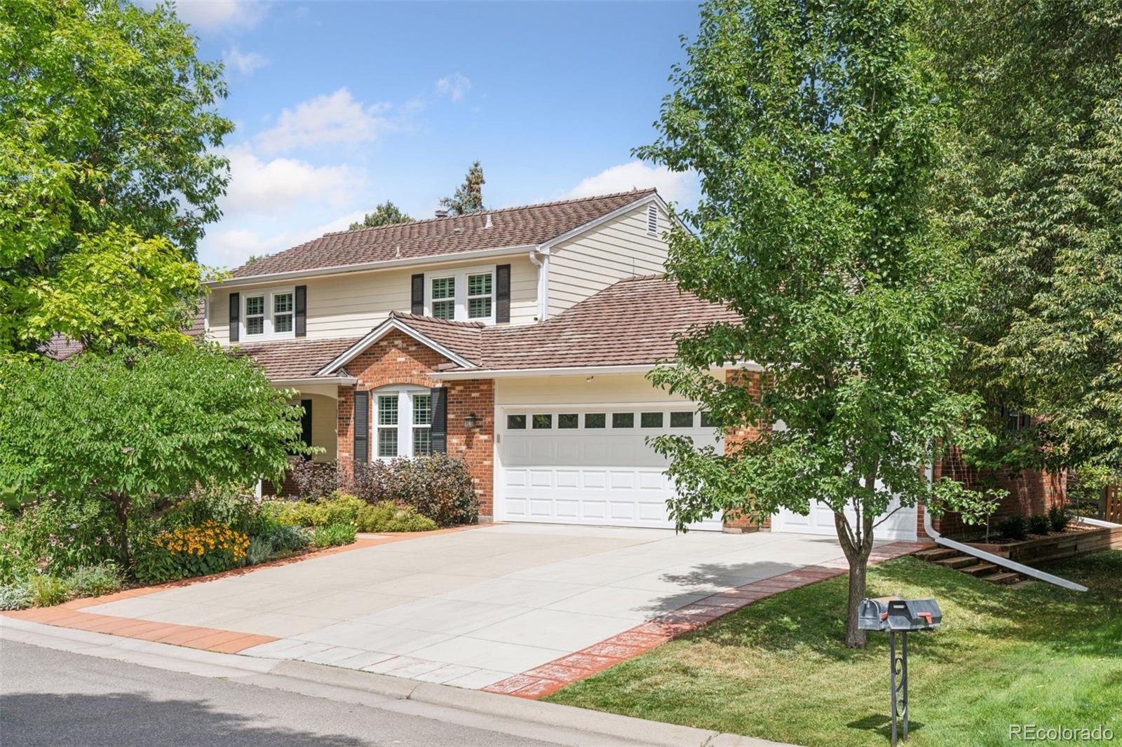 5137 W Lake Place