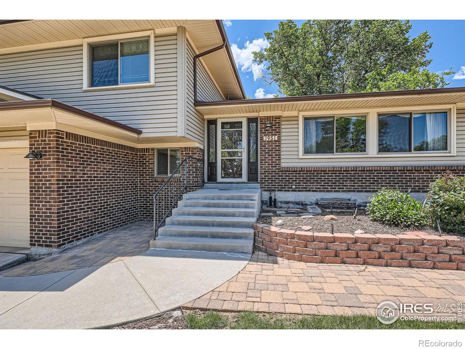 1951 S Deframe Way, Lakewood, CO, 80228 2 1951 S Deframe Way
