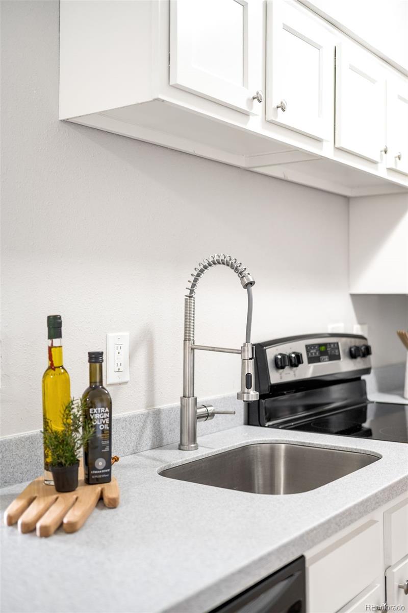 4110 Hale Parkway 3K