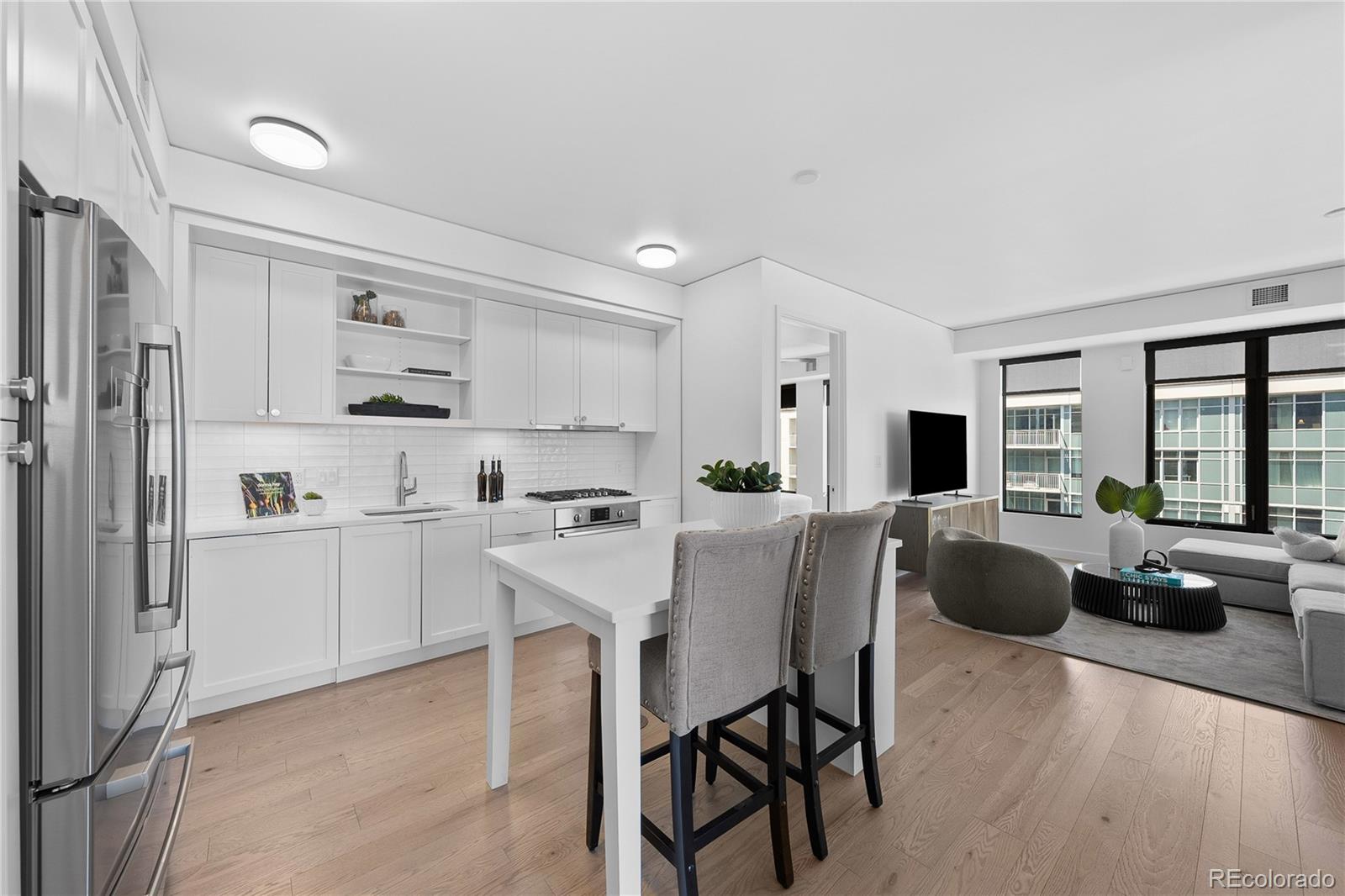 1750 Wewatta Street 1301