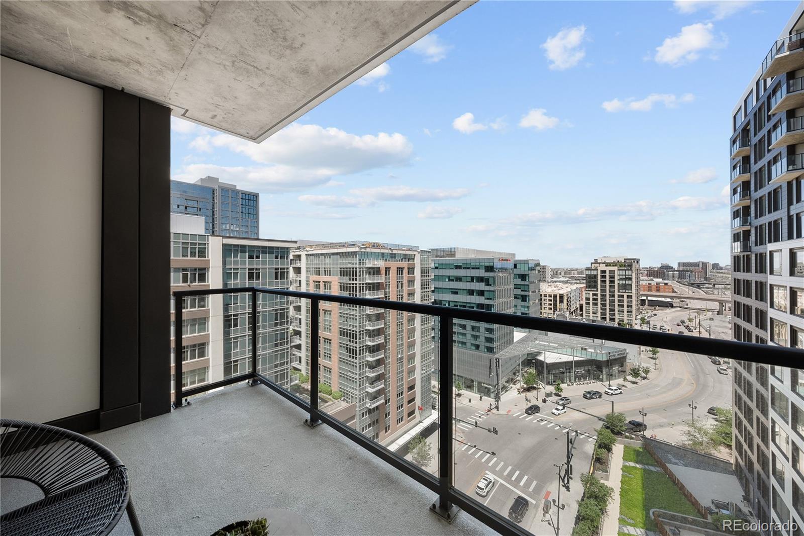 1750 Wewatta Street 1301