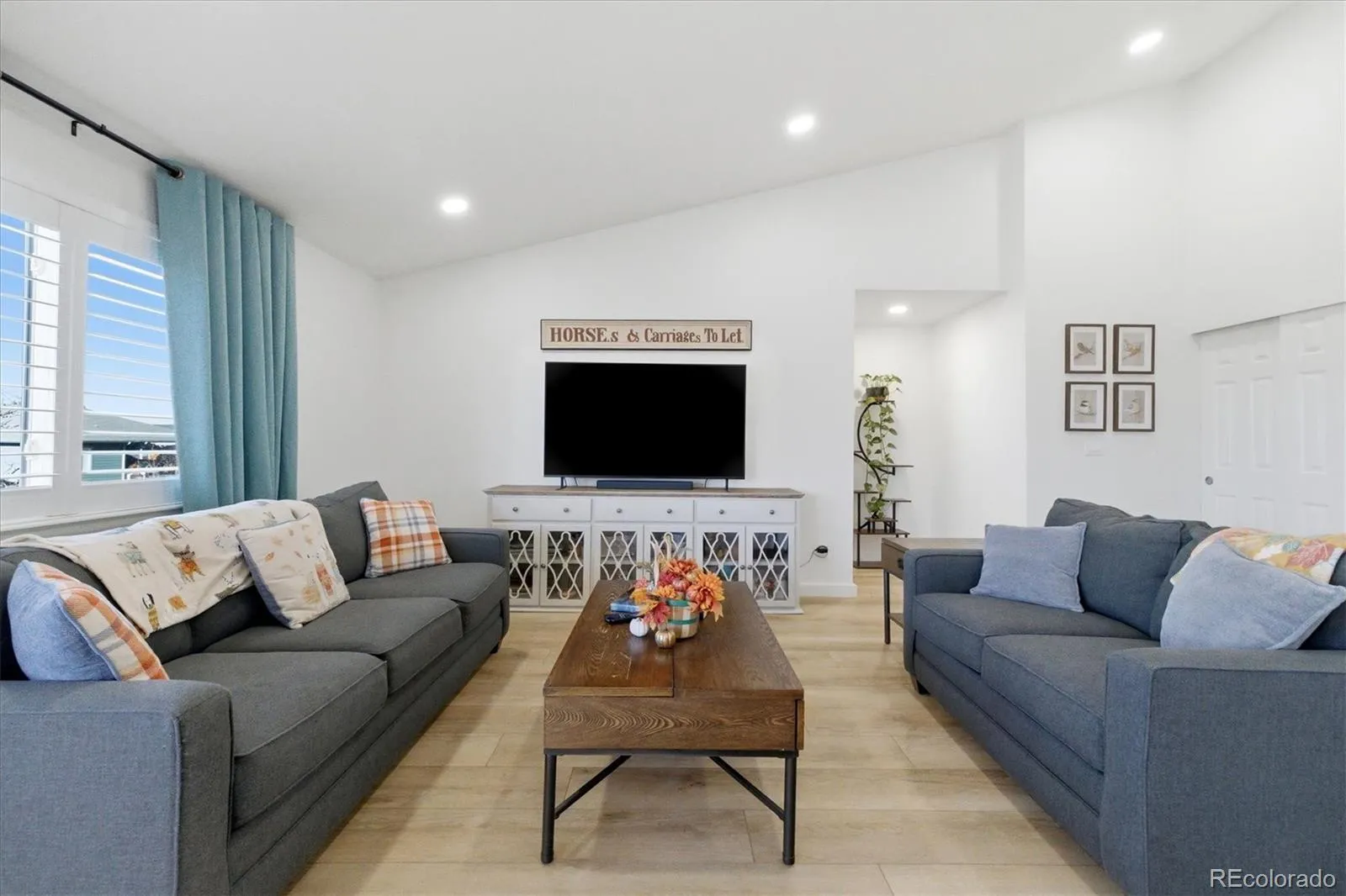 Brighton, Colorado 80601, United States, 3 Bedrooms Bedrooms, ,3 BathroomsBathrooms,Residential,Active,251369