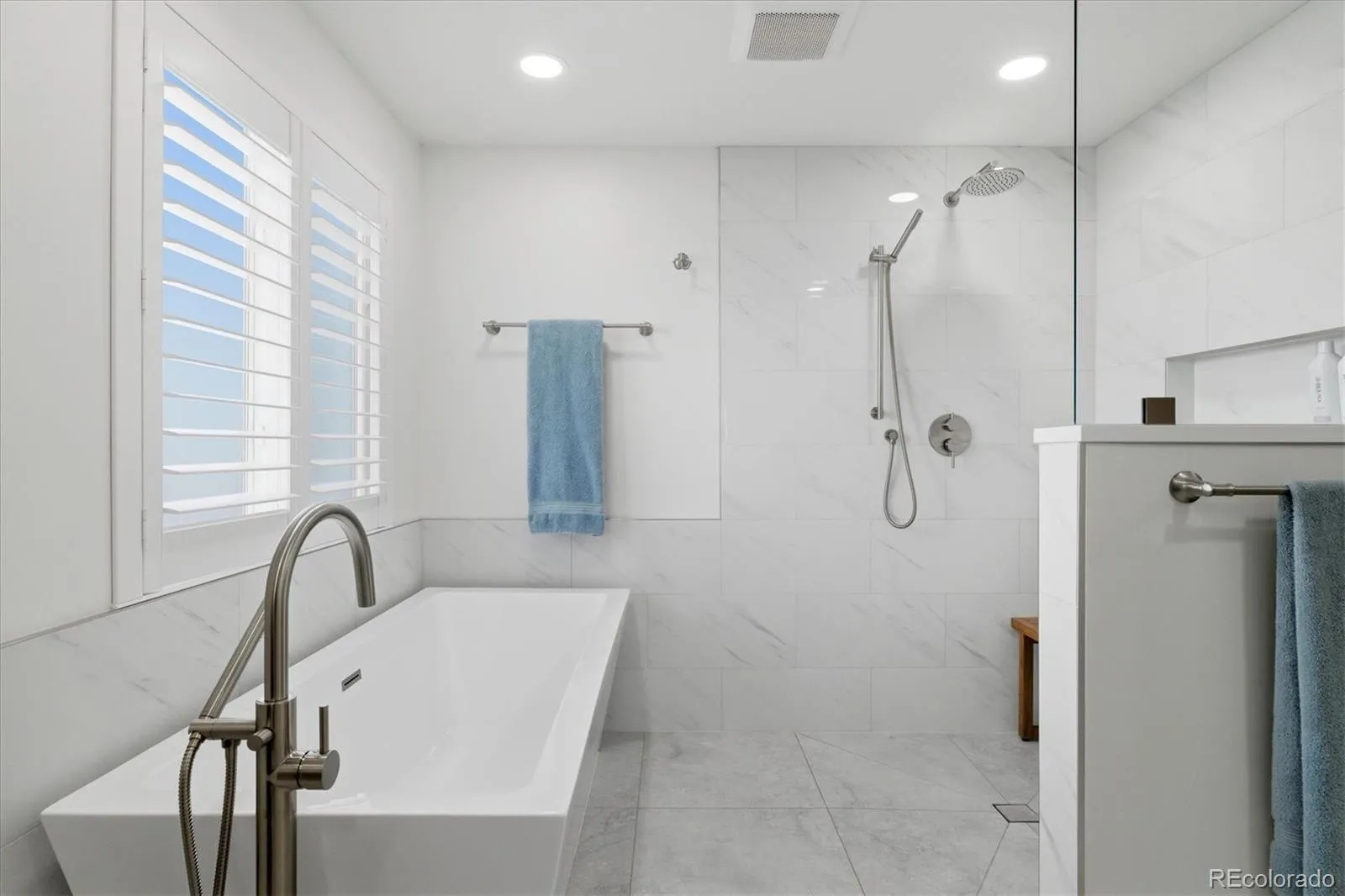 Brighton, Colorado 80601, United States, 3 Bedrooms Bedrooms, ,3 BathroomsBathrooms,Residential,Active,251369