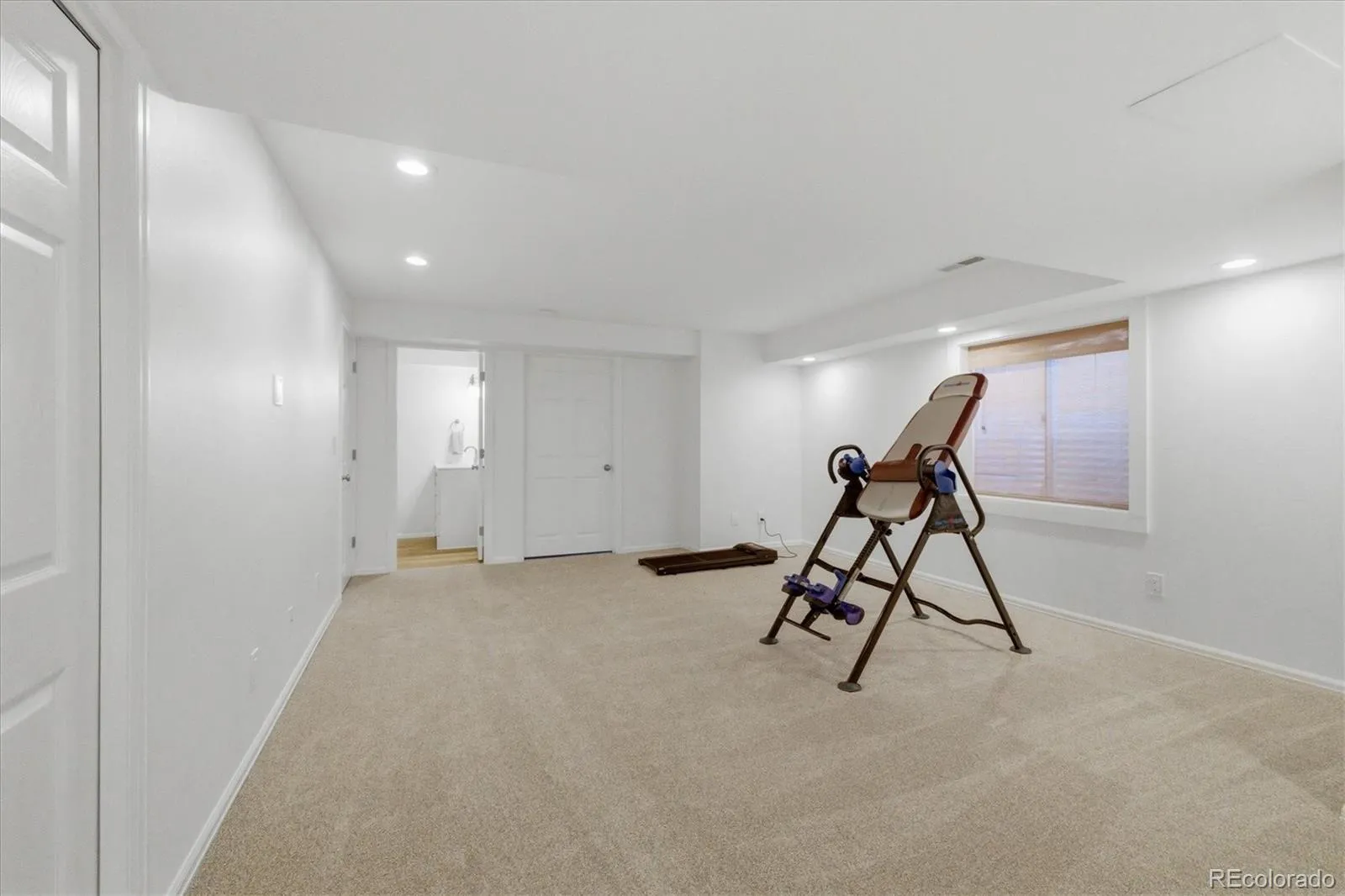 Brighton, Colorado 80601, United States, 3 Bedrooms Bedrooms, ,3 BathroomsBathrooms,Residential,Active,251369