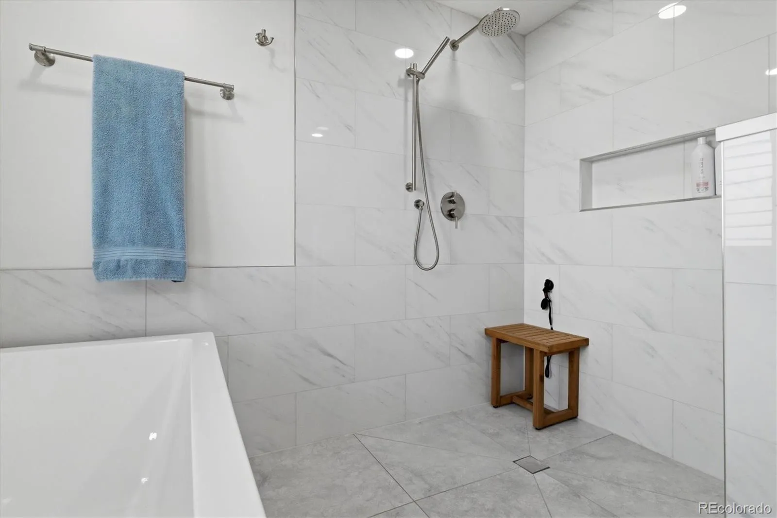 Brighton, Colorado 80601, United States, 3 Bedrooms Bedrooms, ,3 BathroomsBathrooms,Residential,Active,251369