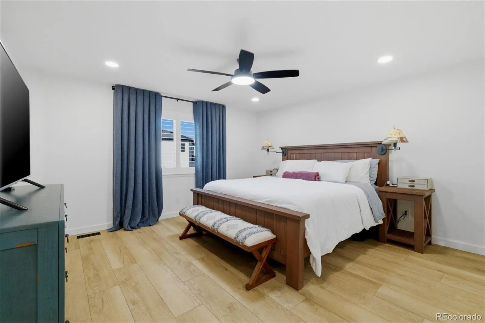 Brighton, Colorado 80601, United States, 3 Bedrooms Bedrooms, ,3 BathroomsBathrooms,Residential,Active,251369