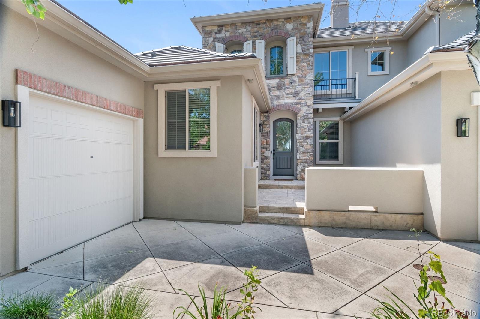 15252 W Warren Drive
