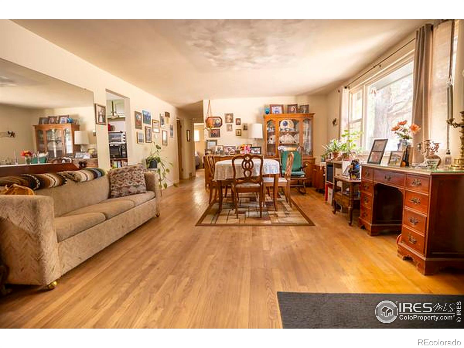 2880 19th Street
