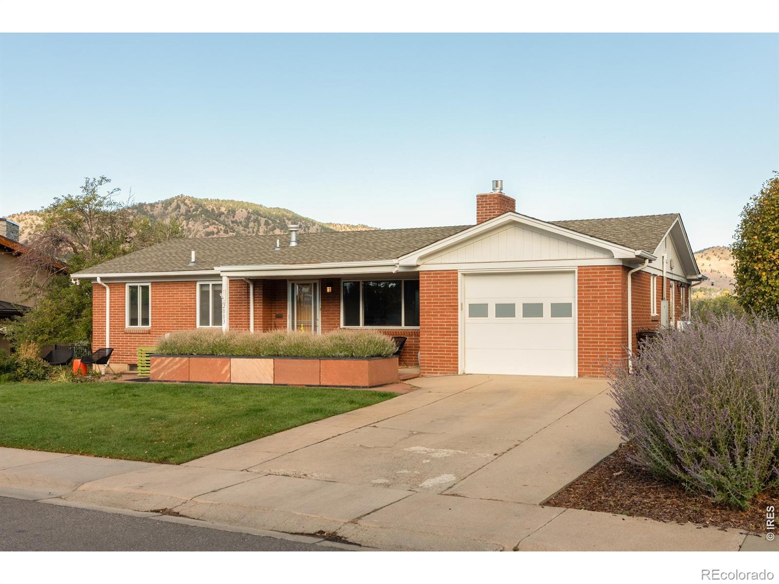 2003 Balsam Drive