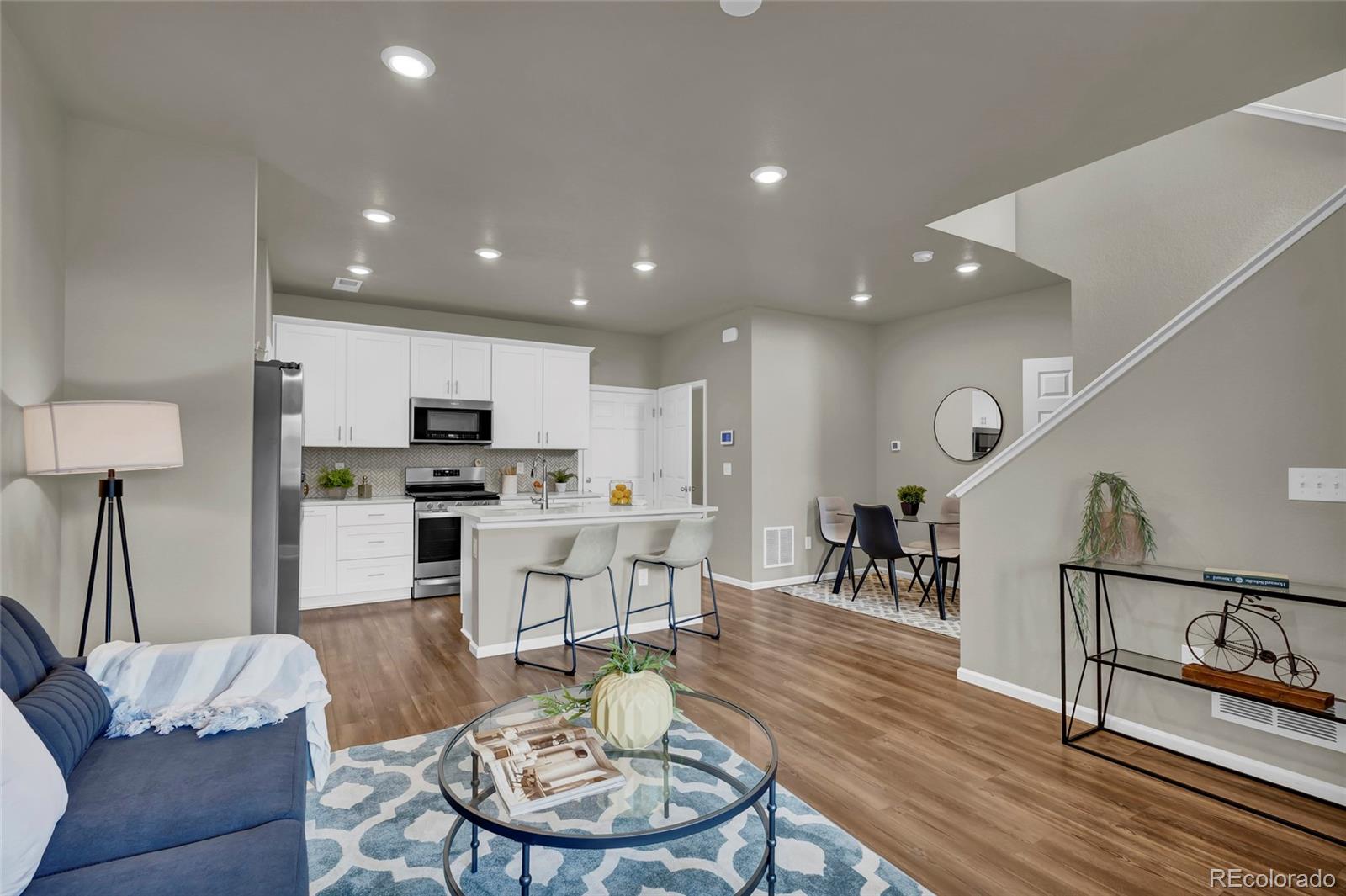 11424 W Belleview Drive