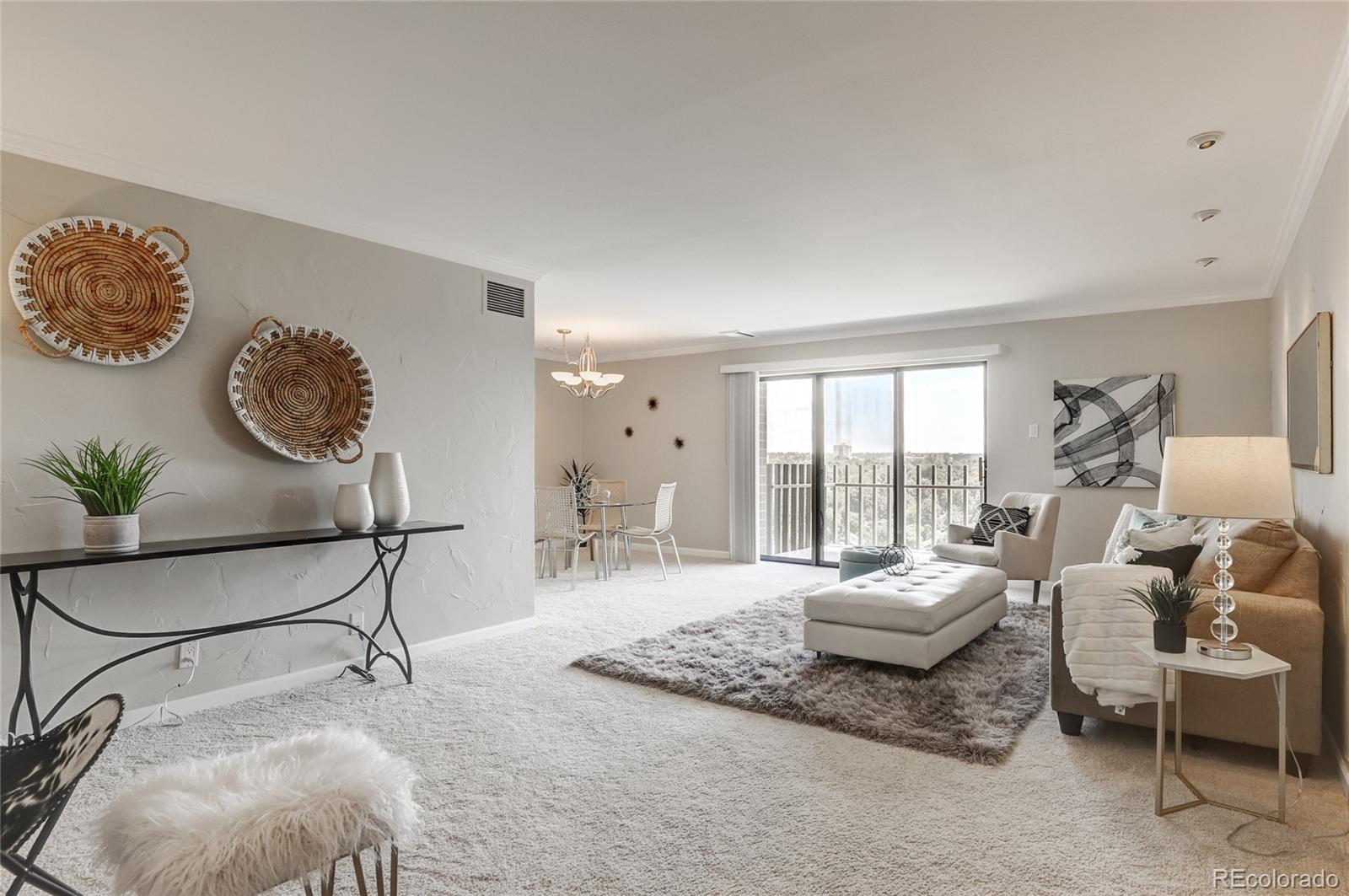 460 S Marion Parkway 1401