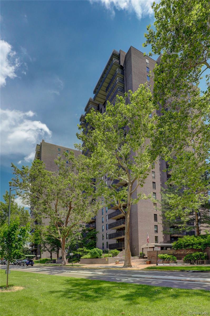 460 S Marion Parkway 1401