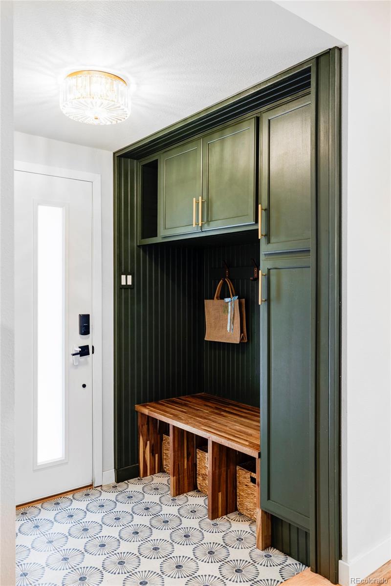 6567 S Elizabeth Way