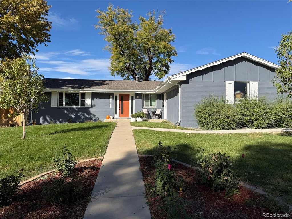 Photo of 6851 S Prince Circle, Littleton, CO 80120 (MLS # 6374881)