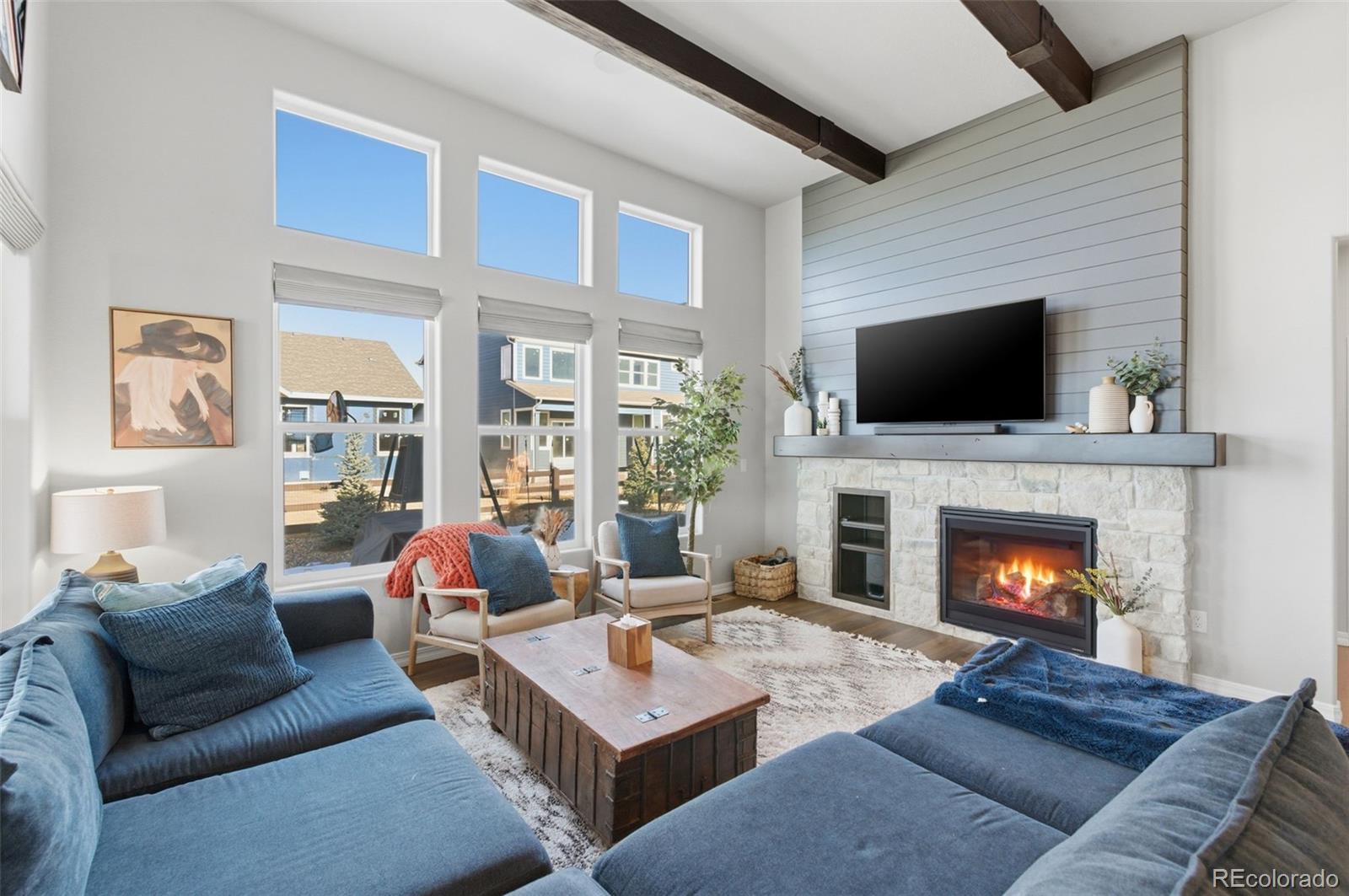 10008 Emerald Lake Lane