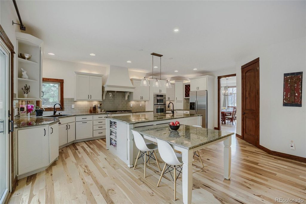 Photo of 472 Durango Avenue, Broomfield, CO 80020 (MLS # 8811165)