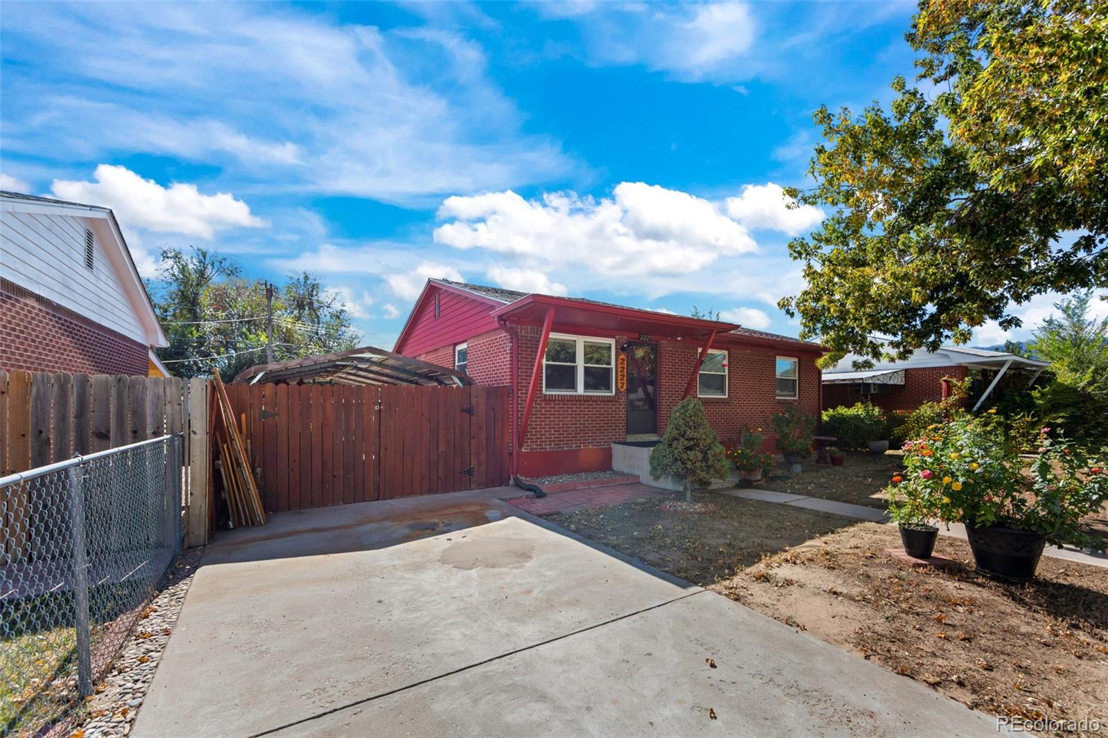 2227 Saranac Drive