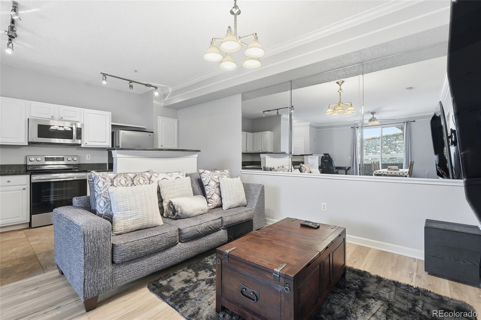 2040 Shamrock Drive 2040