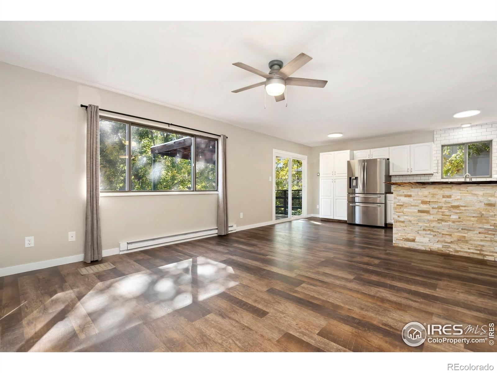 2513 Bradbury Court