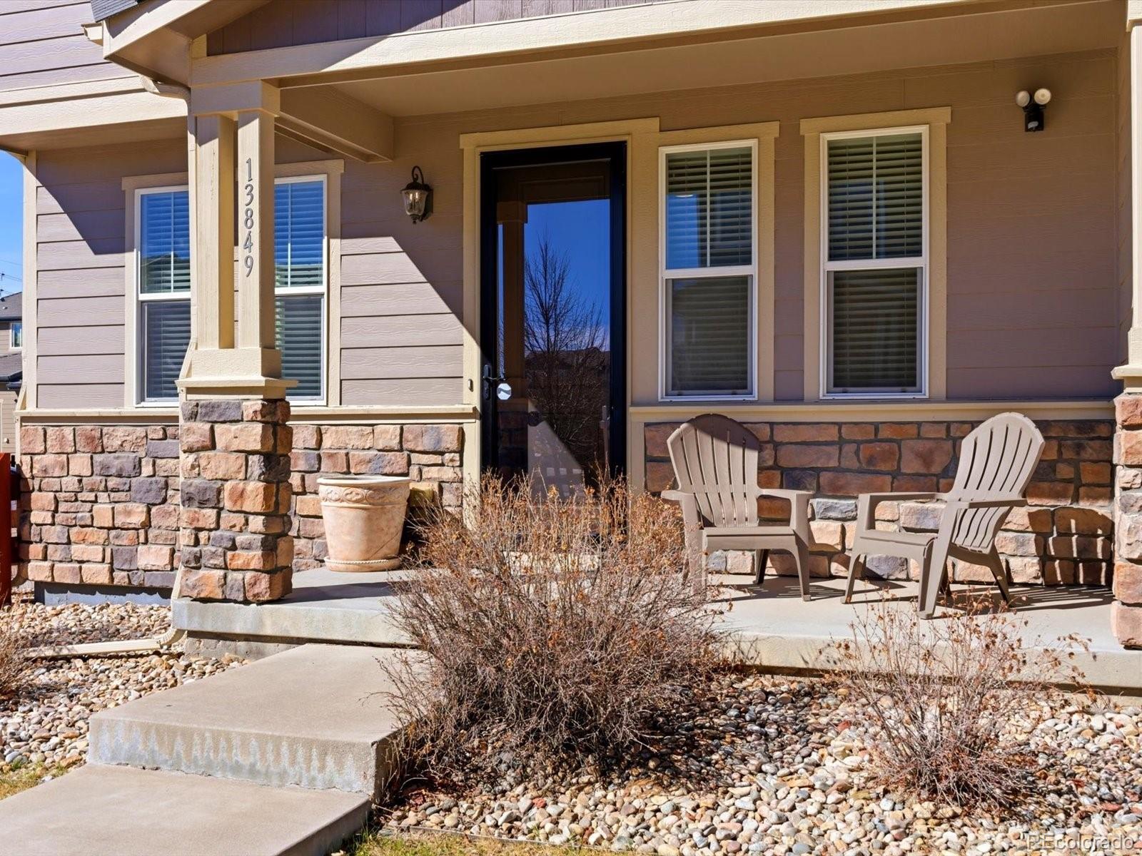 13849 Tall Oaks Loop