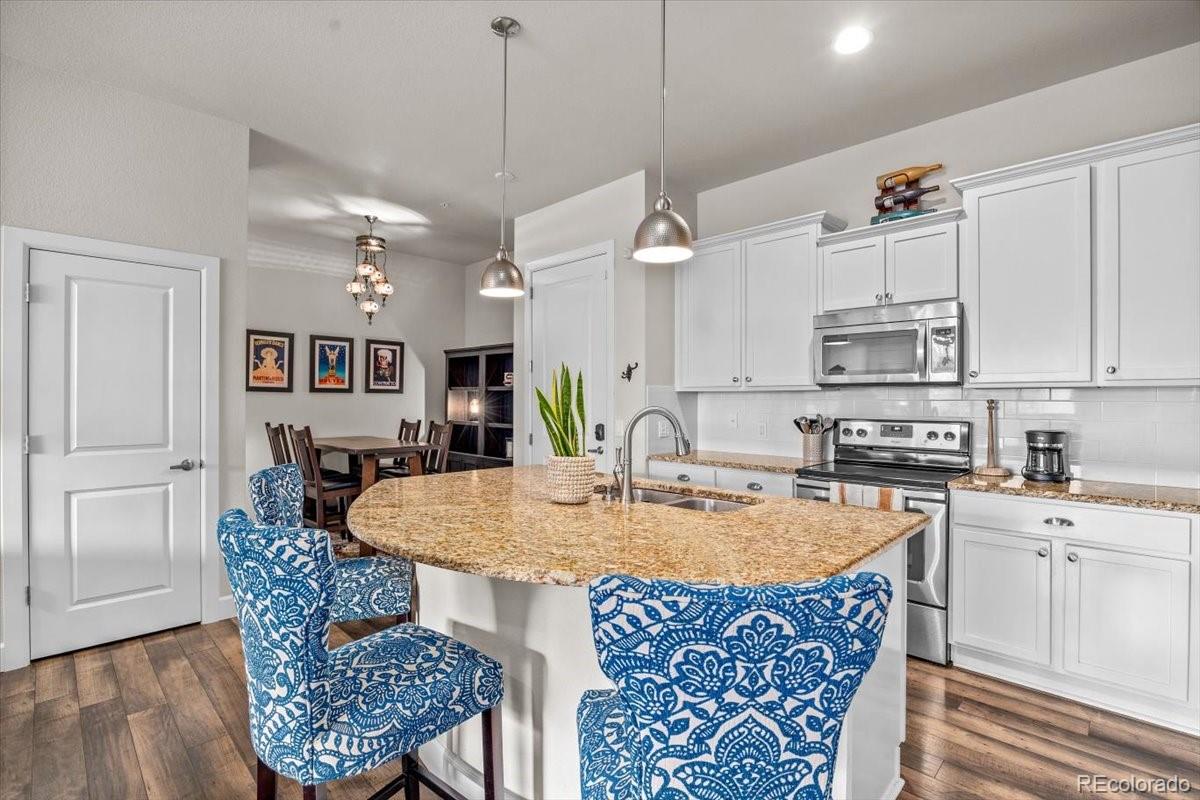 303 Inverness Way 208