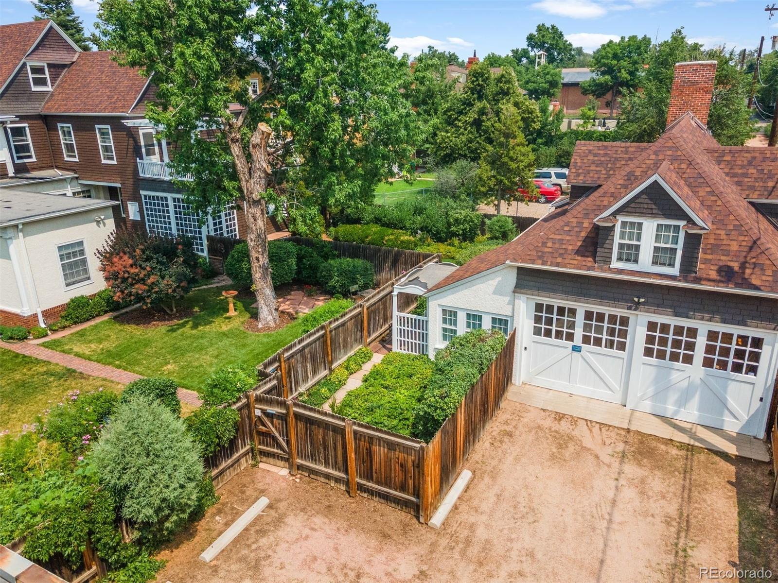 1415 N Cascade Avenue