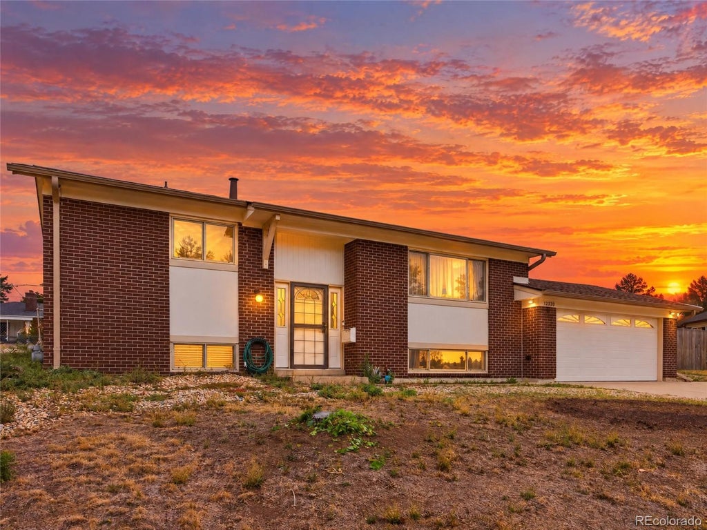 Photo of 12320 W Mexico Avenue, Lakewood, CO 80228 (MLS # 3214235)