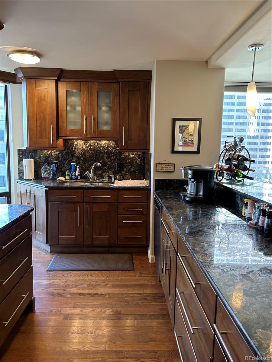 1625 Larimer Street 905