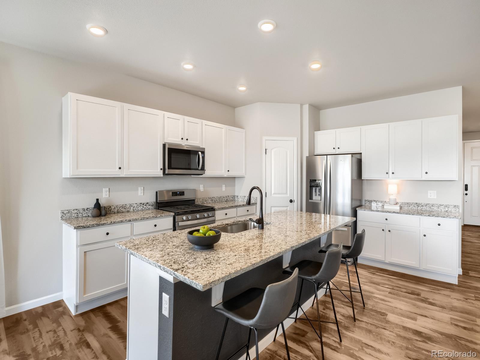 5473 Bauer Drive