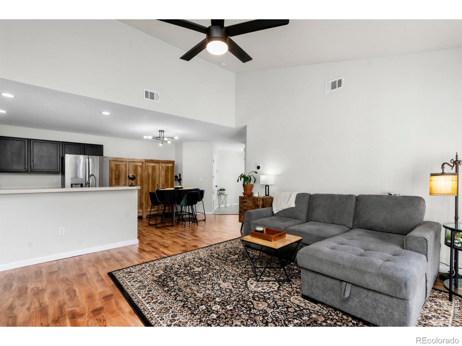 5225 White Willow Drive 200