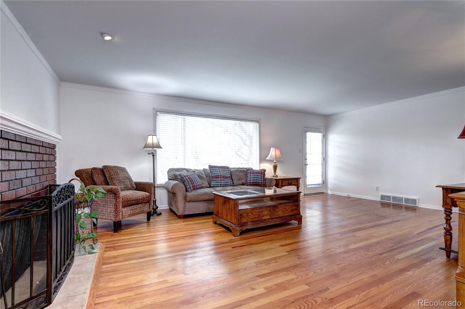 6365 S Valleyview Street, Littleton, CO, 80120 4 6365 S Valleyview Street