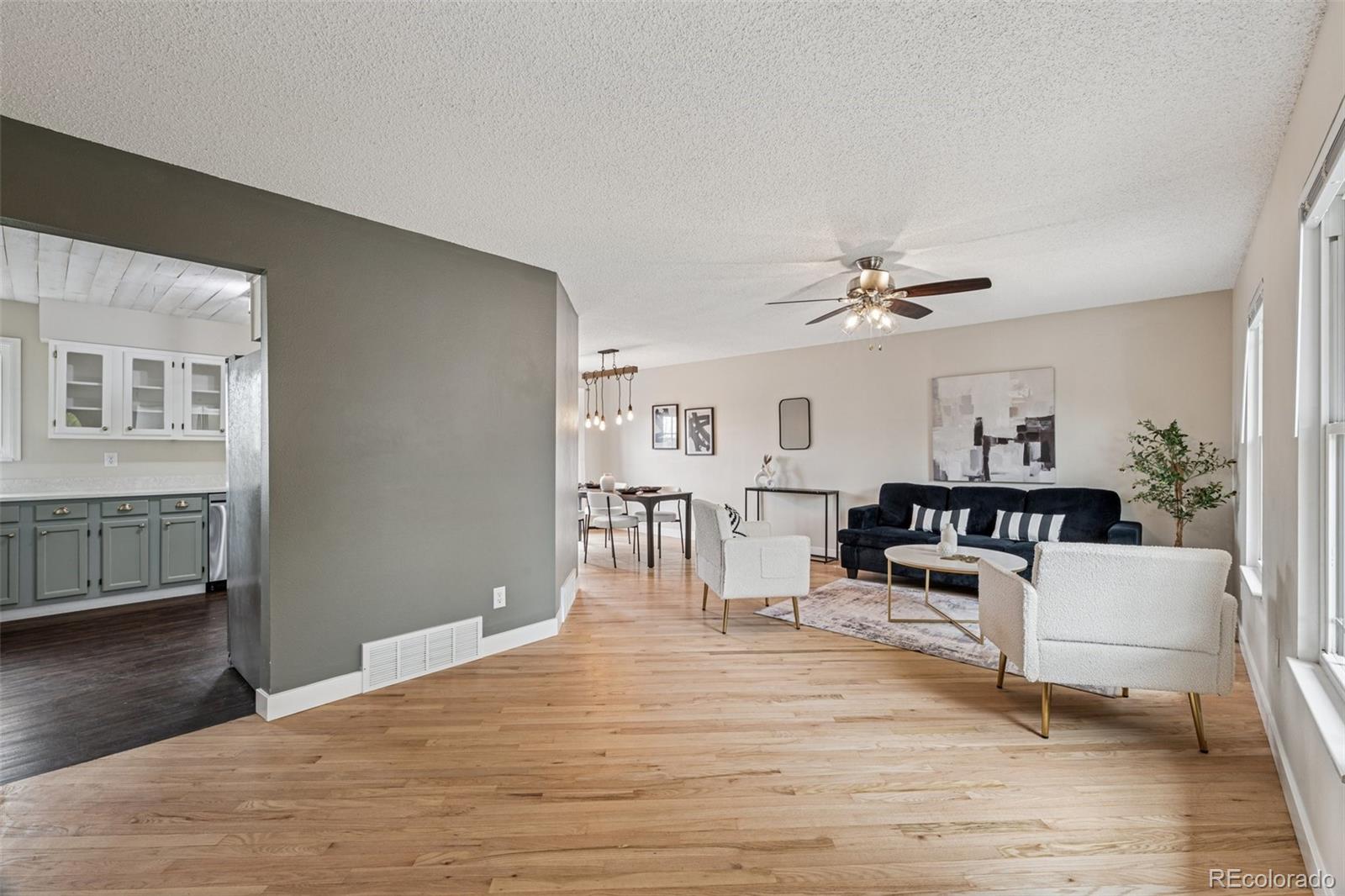 7859 Peninsula Drive