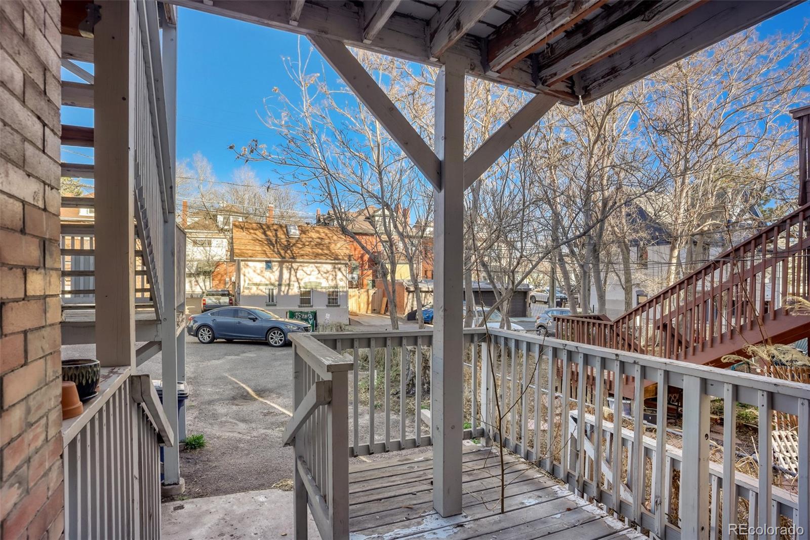 1120 N Clarkson Street 2