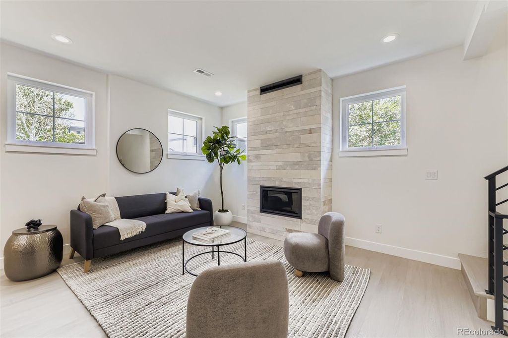 Photo of 4640 W 39th Avenue, Denver, CO 80212 (MLS # 7582723)