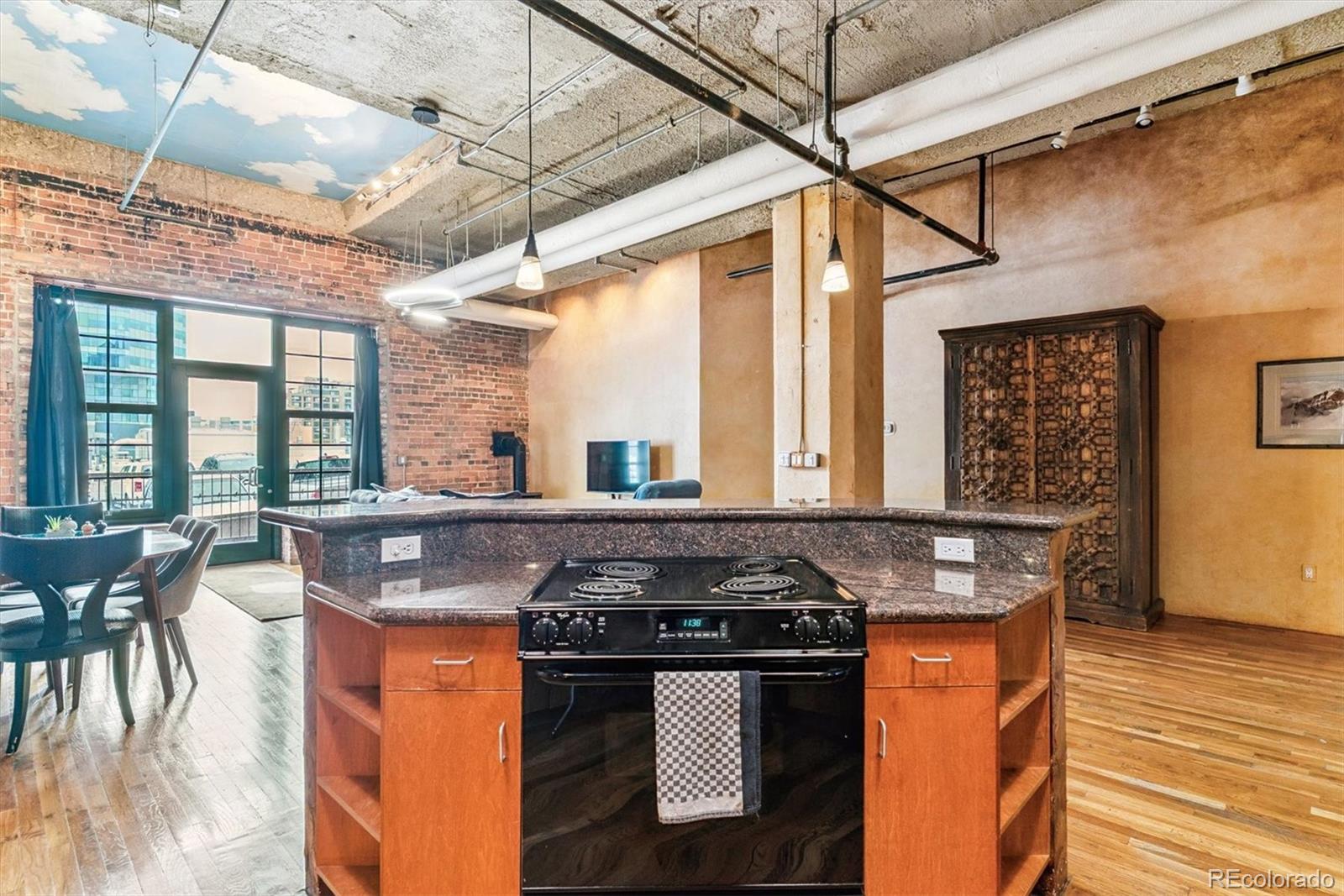 1801 Wynkoop Street 203