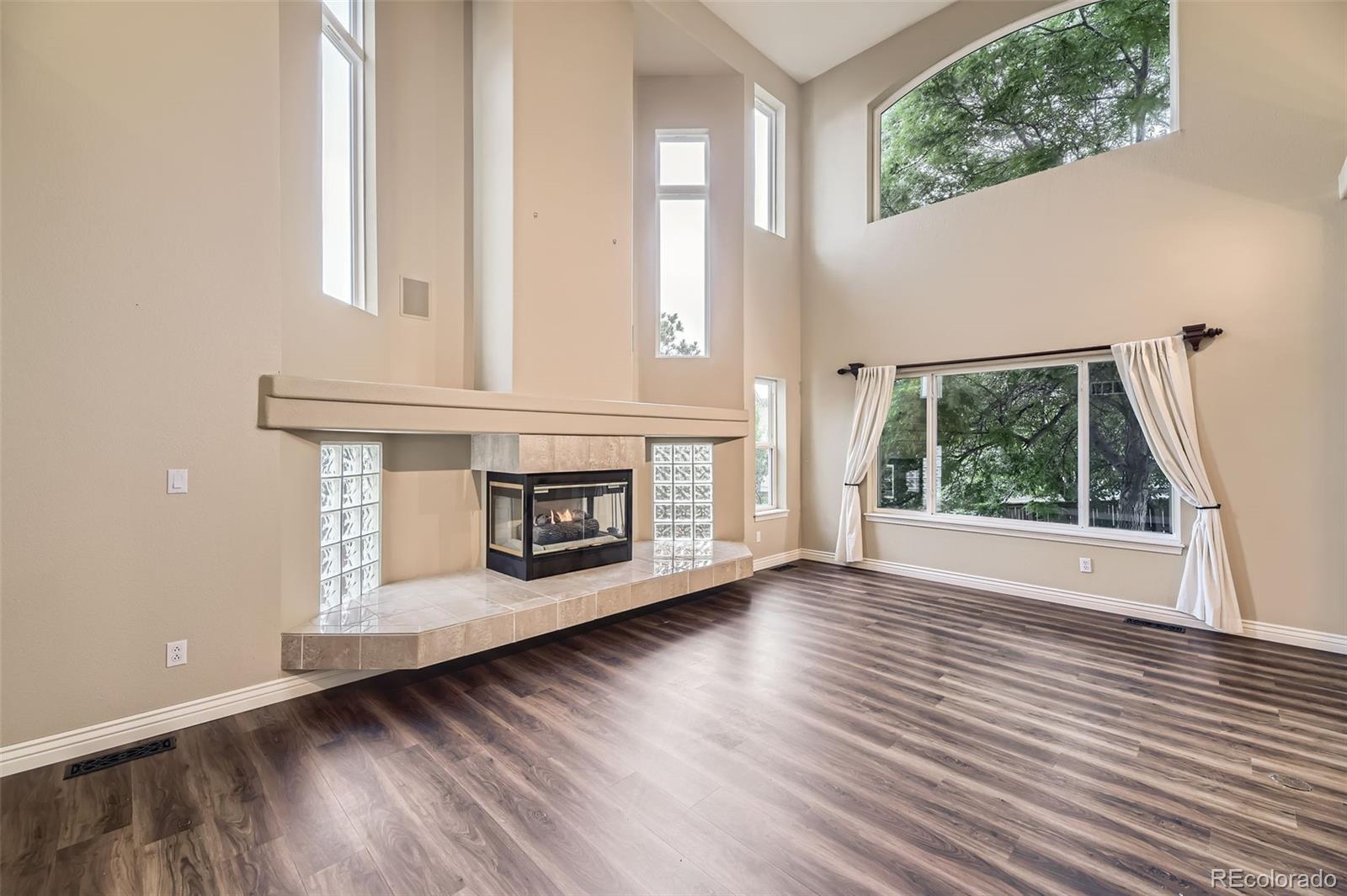 2950 Wyecliff Lane