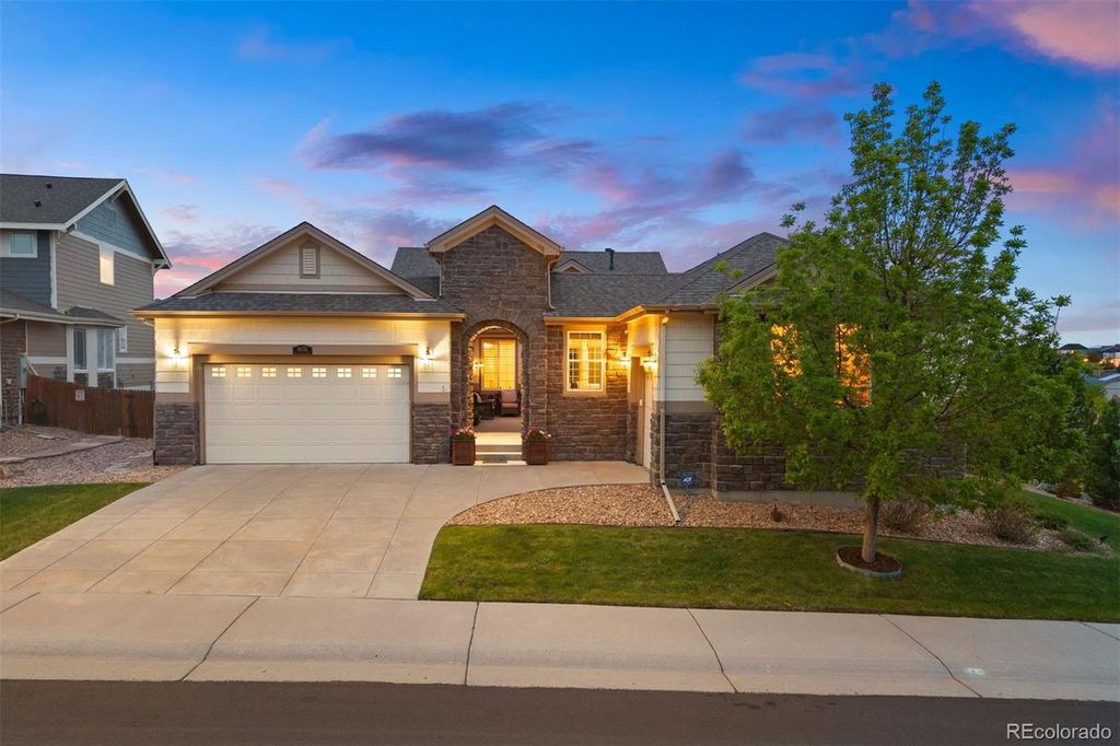 Photo of 1676 Bent Wedge Point, Castle Rock, CO 80109 (MLS # 3160896)